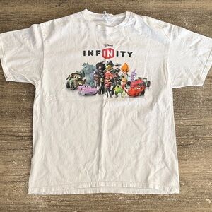 Disney vintage Infinity multi character graphic t-shirt